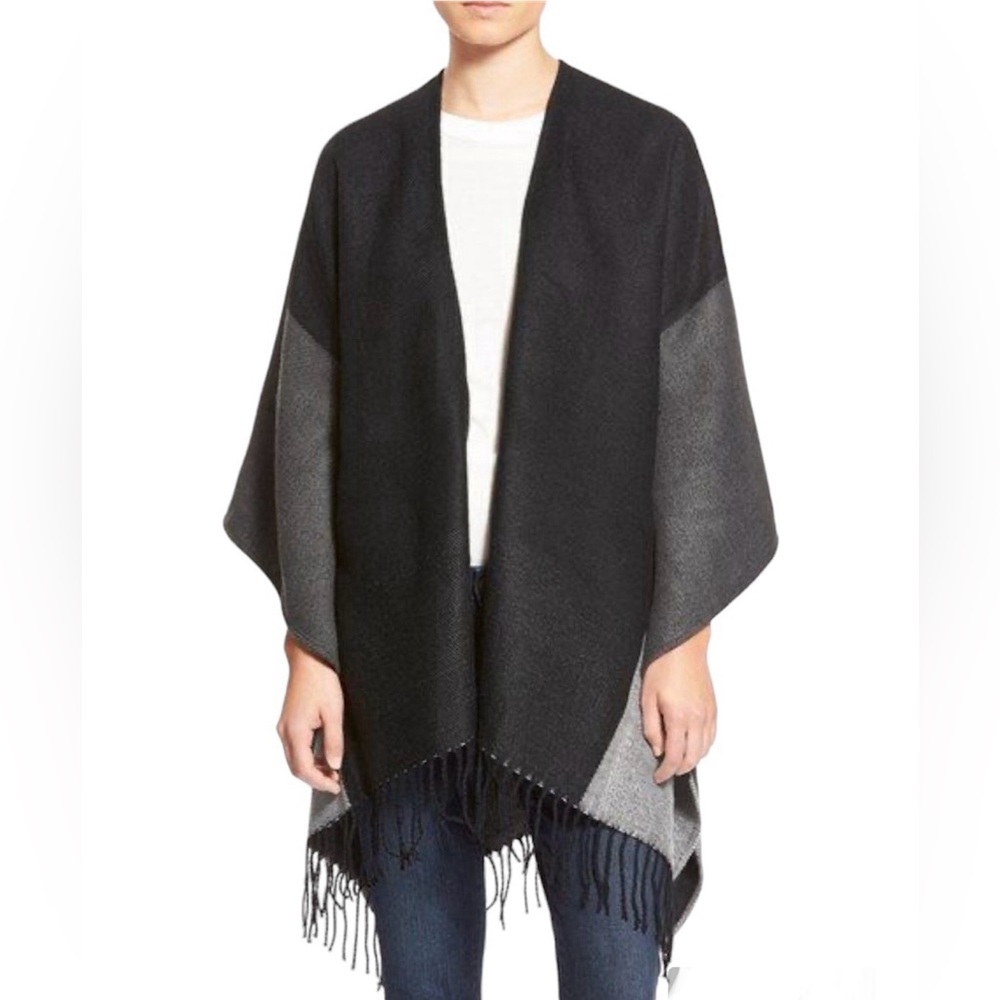 Echo sold by Nordstrom color block black and gray reversable cape OS